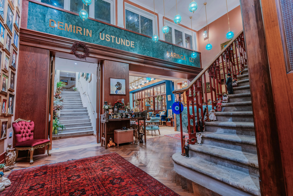 Limehouse Library Hotel