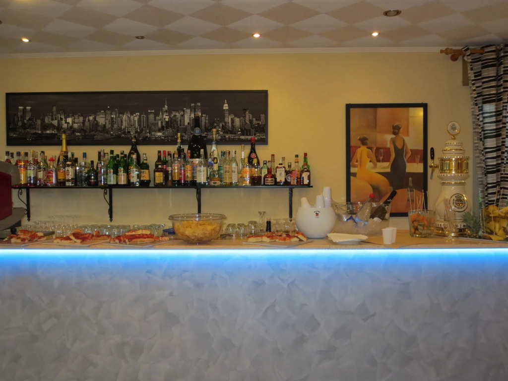 Hotel Etna - Hotel per Coppie e Famiglie con Parcheggio e Spiaggia