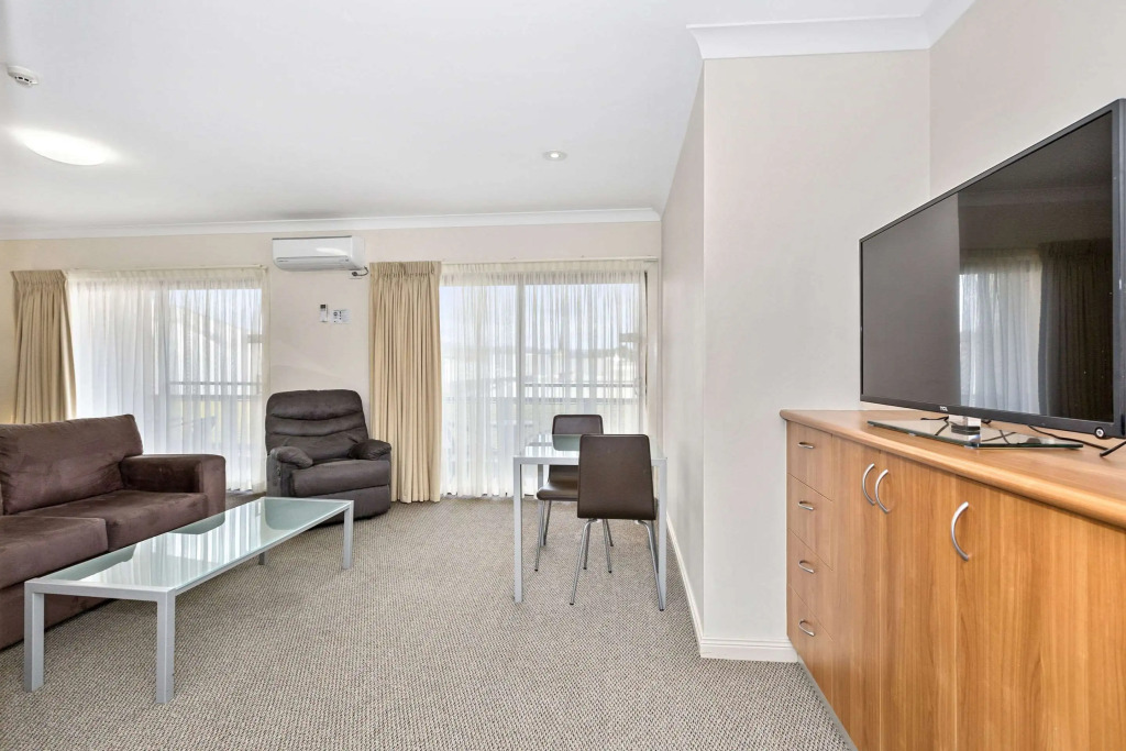 Comfort Inn Centrepoint Motel