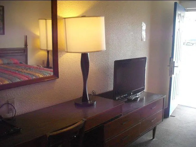 Caravan Inn