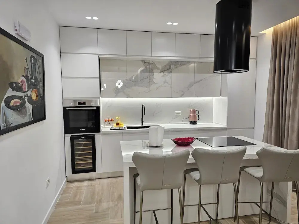 Luxury Villa with Stunning Views in Vlore