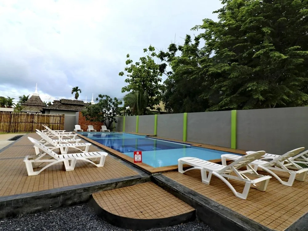 Nida Rooms Turquoise Saiyuan Naiharn
