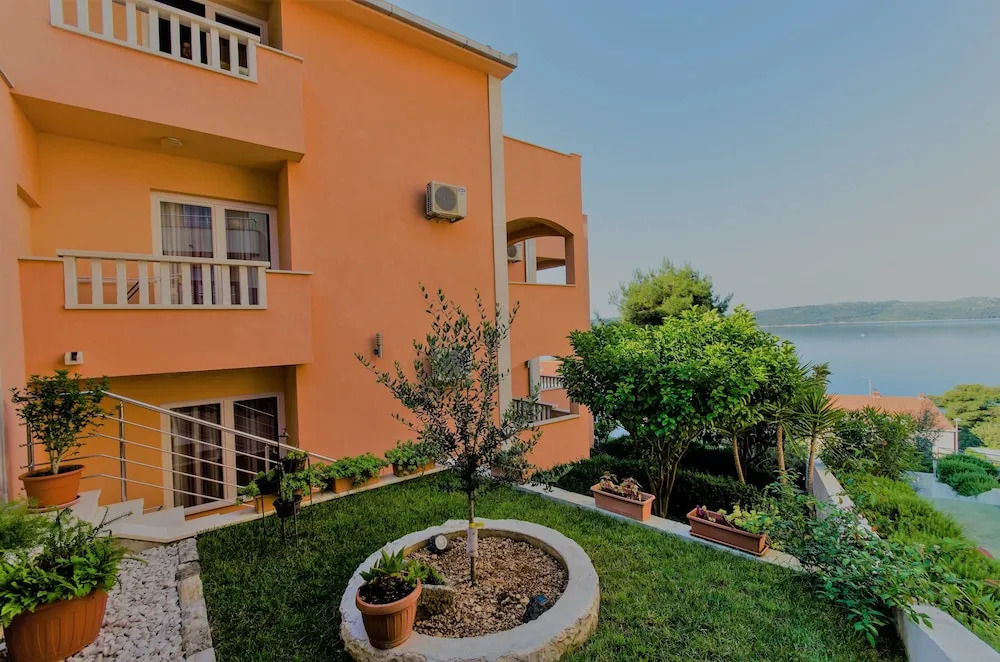 Villa Tonina