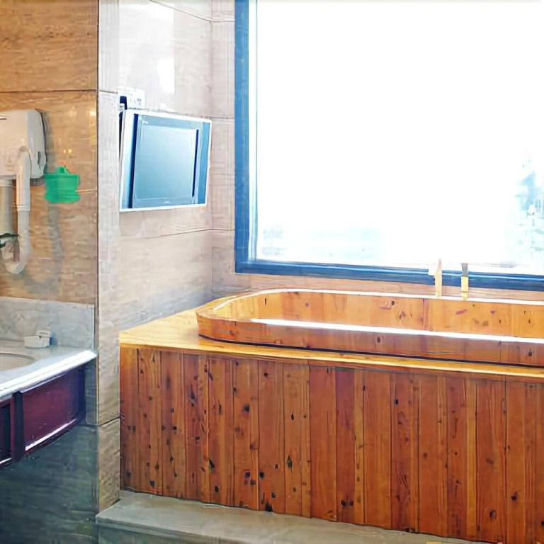 Yuelai Hotspring Hotel