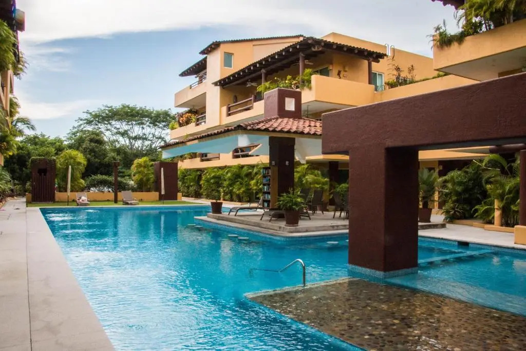 Residencial Los Mangos - Departamento 205