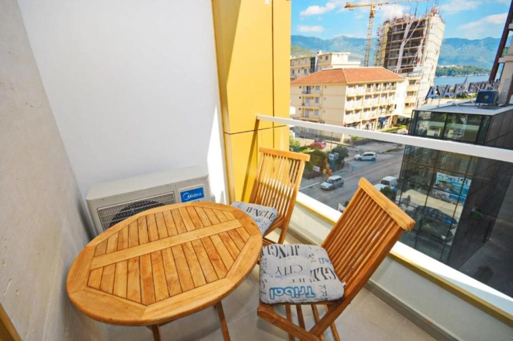 Orange Lux Apartments