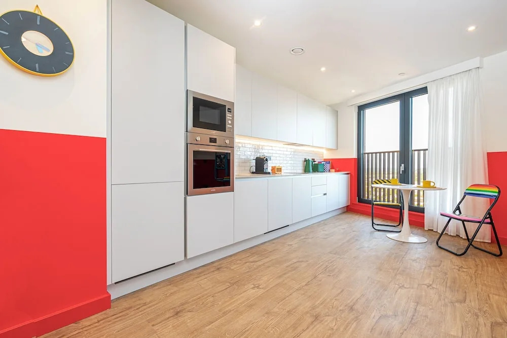 The Eades Natasha Landers 2 Bed