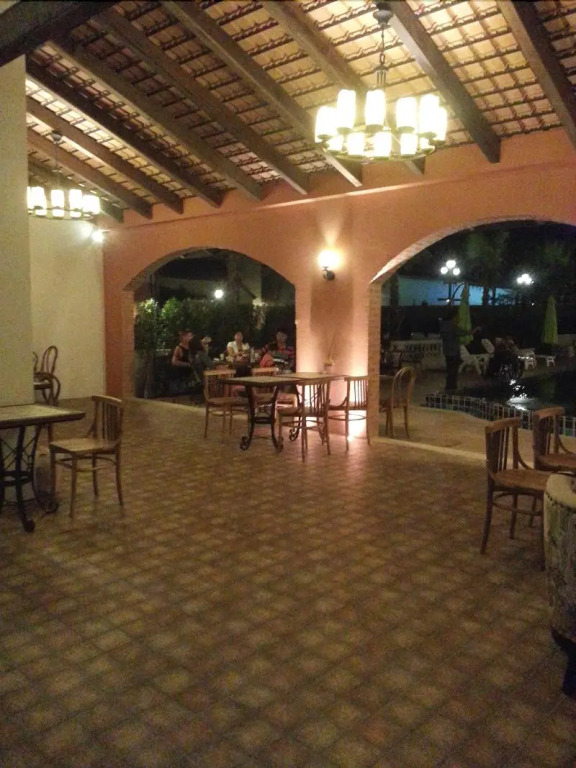 Hotel Toscana Trat
