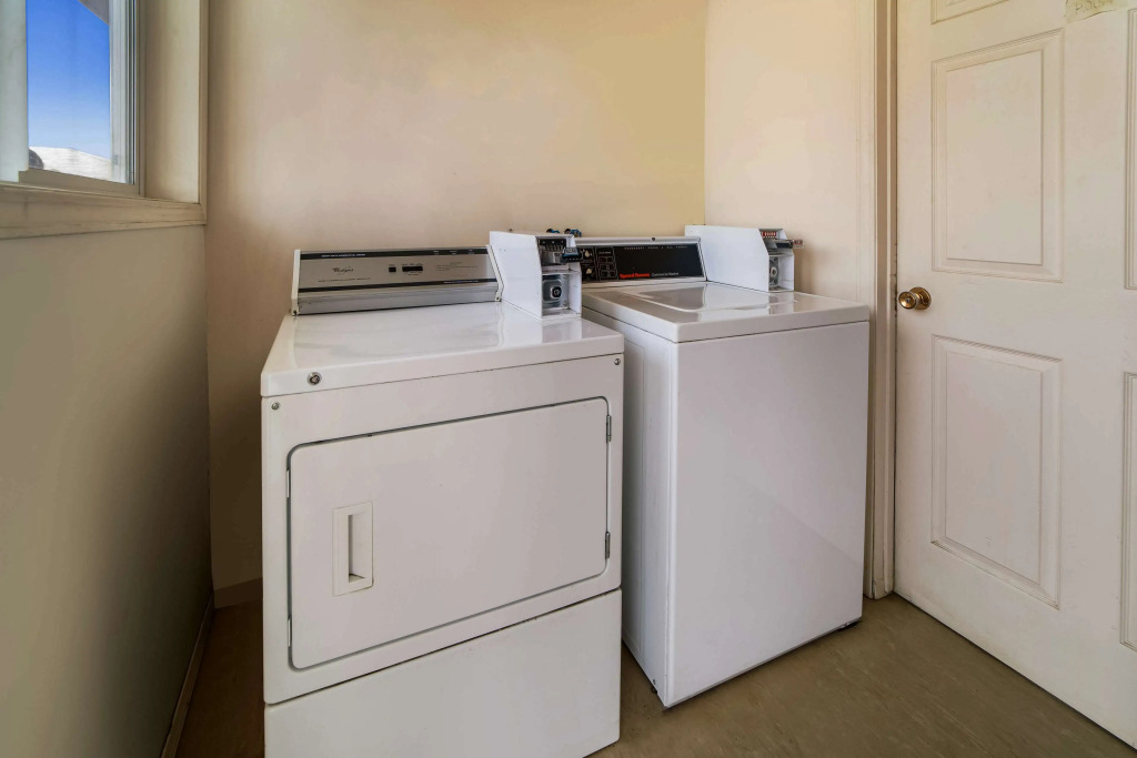 Canadas Best Value Inn Fort St John