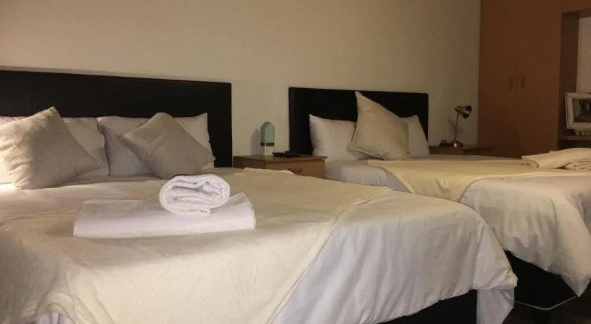 Cura Lodge