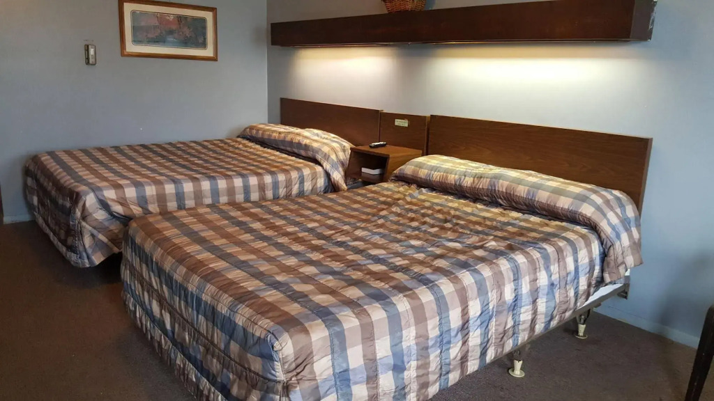 Town Inn Motel