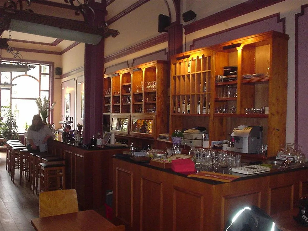 Alpha Hotel