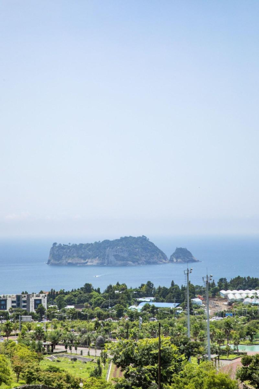 Jeju Pureun Hotel
