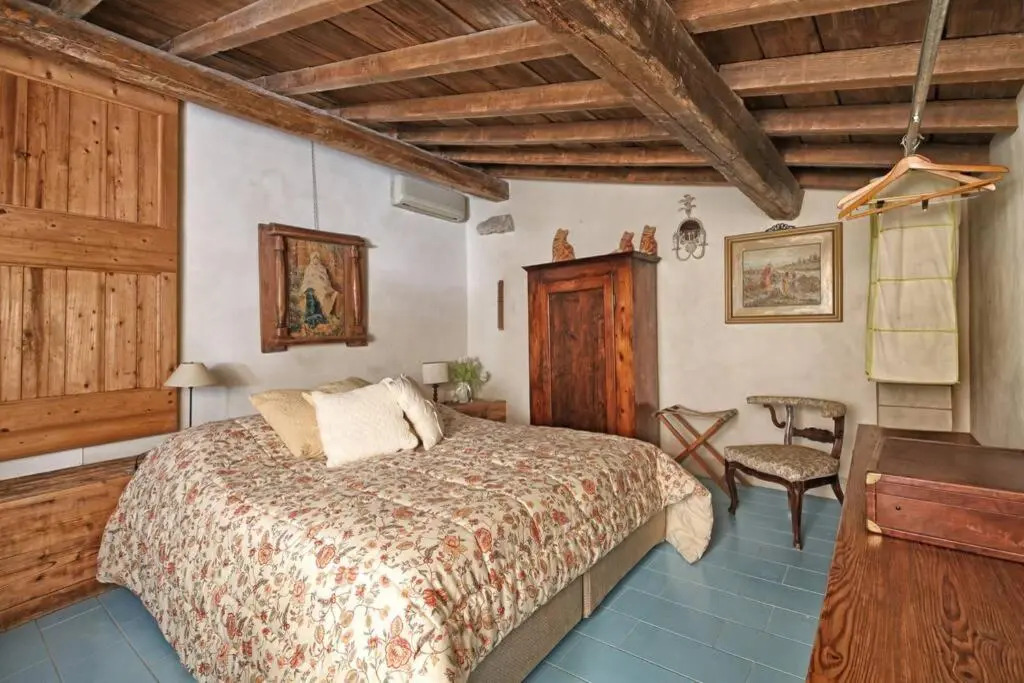 Betta - Newly Renovated Lake-View Terrace Apartment, Peaceful and Silent Surroundings