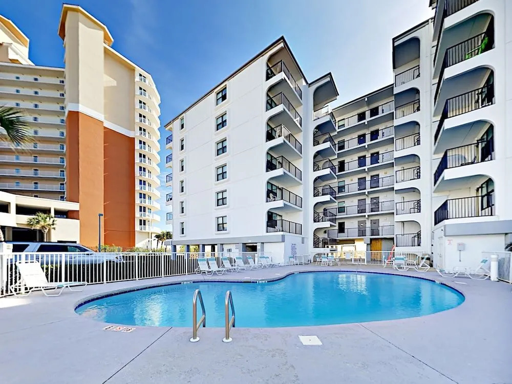 427 East Beach Blvd Condo #464 - 2 Br condo by RedAwning
