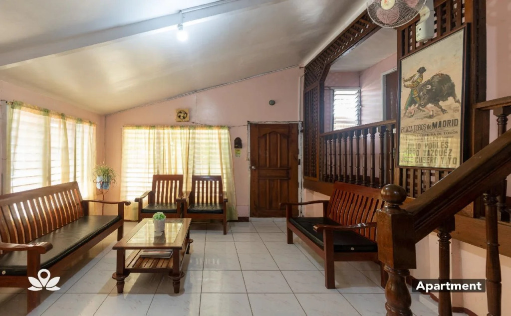 Almonte Transient House
