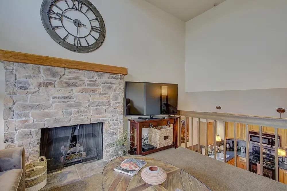 Coopers Collection 32 - Quittin Time Townhome
