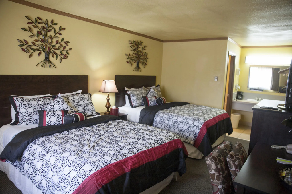 Dunes Motel - Bend
