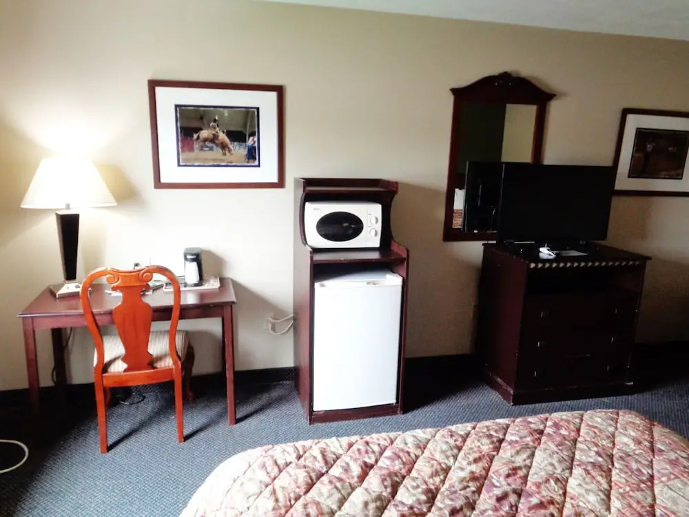 Fairgrounds Inn