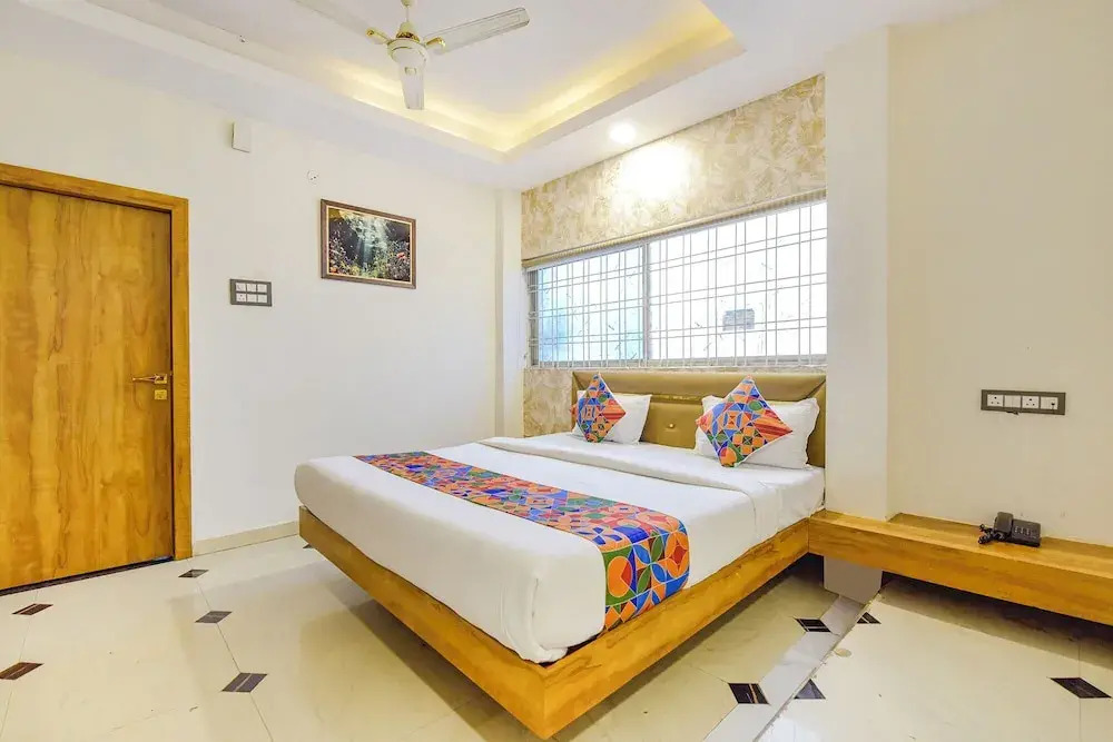 Fabhotel Prime Signor - Airport