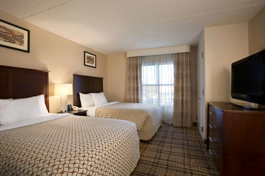 Embassy Suites by Hilton Cleveland Beachwood