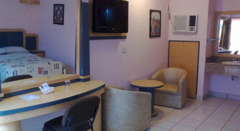 Hotel La Cabaña
