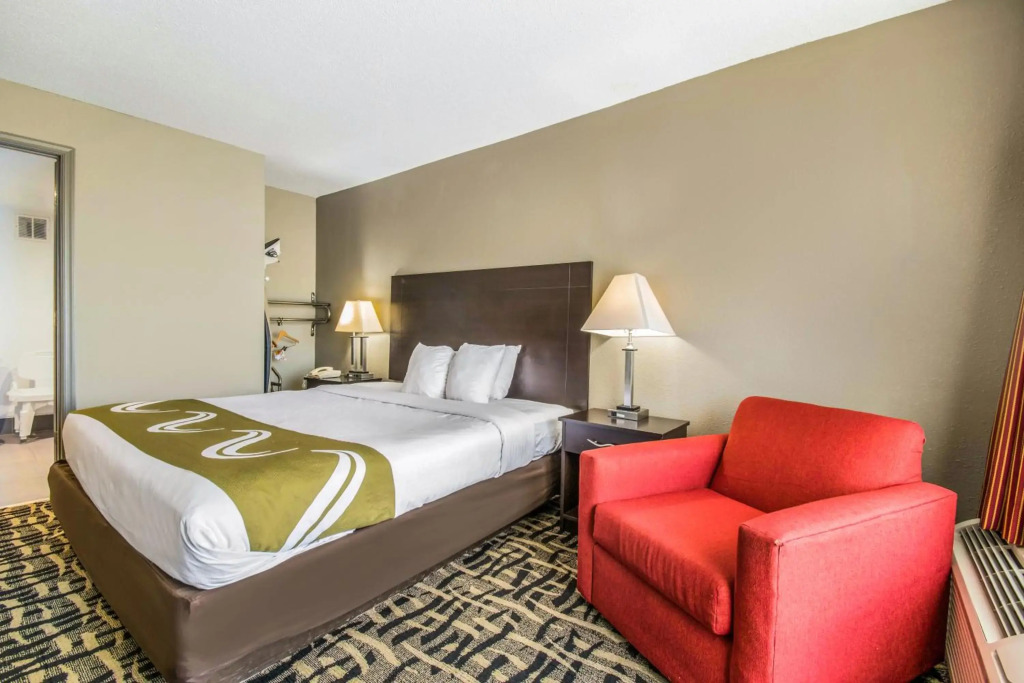 Quality Inn & Suites York East