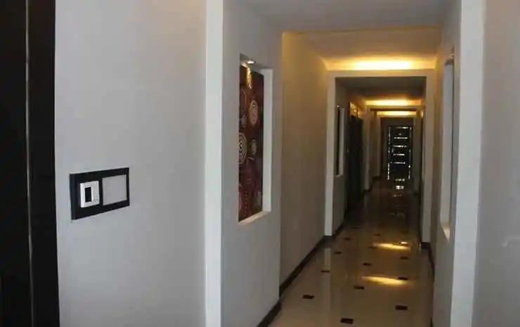 Royal Global Hotel