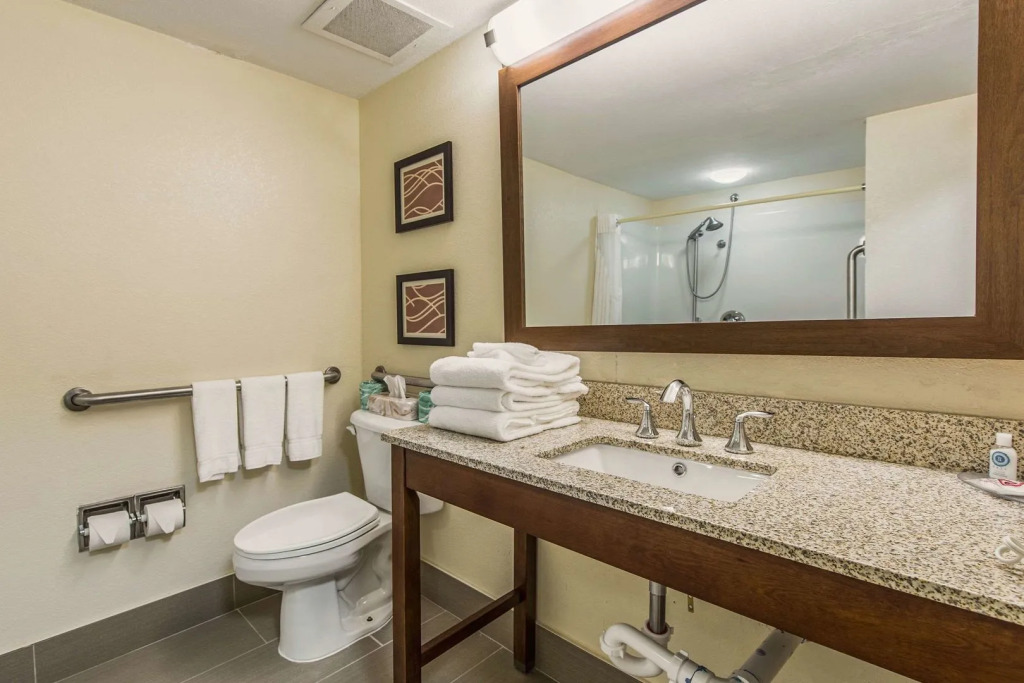 Comfort Inn & Suites Greenwood