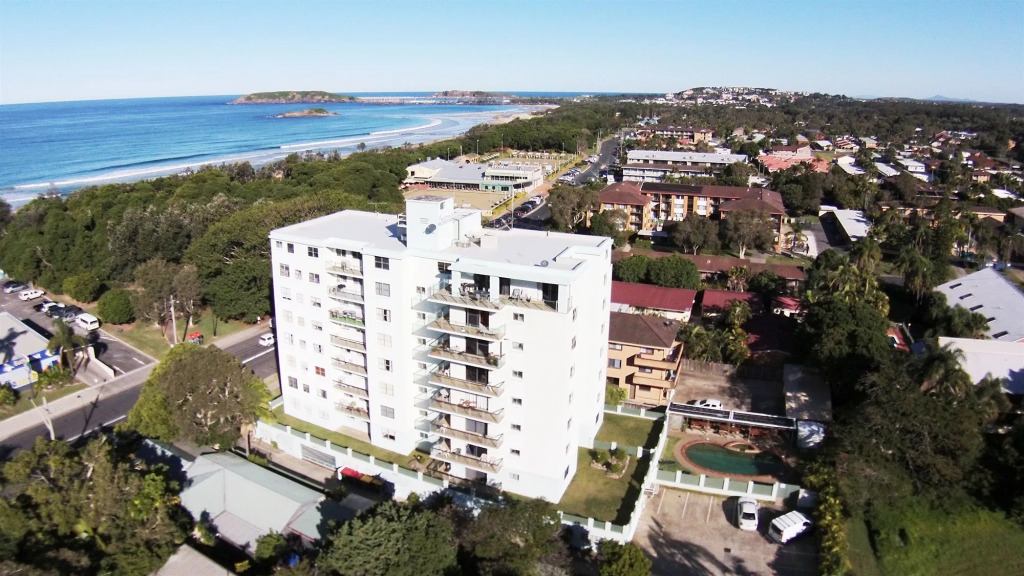 Tradewinds Apartments