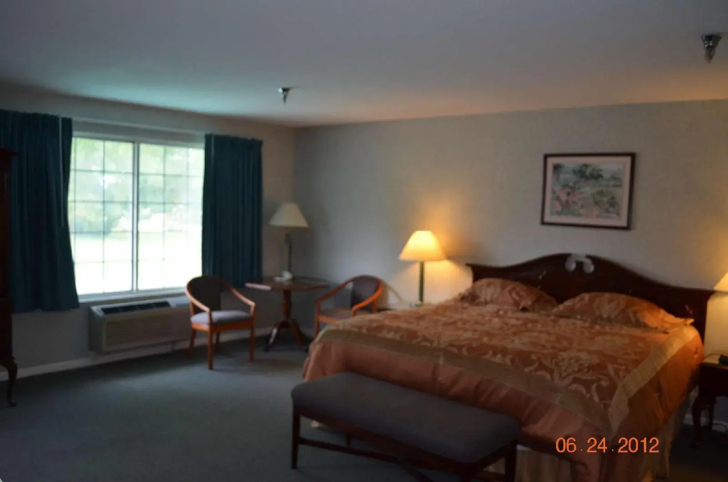 Surrey Inn Ashland