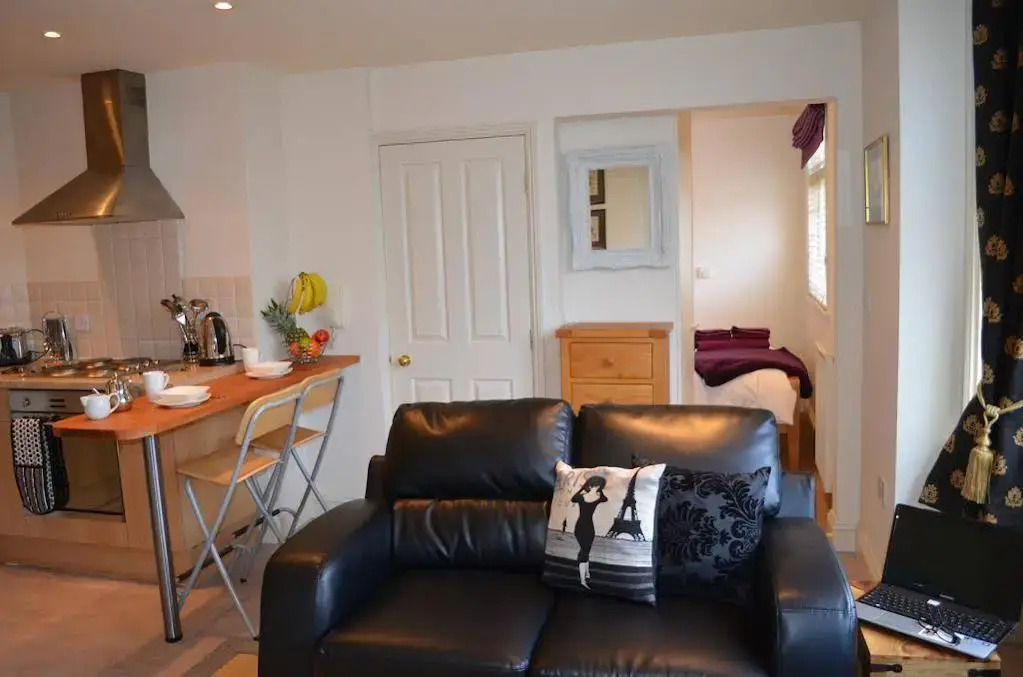 Host Stay Apartment 3 York Terrace