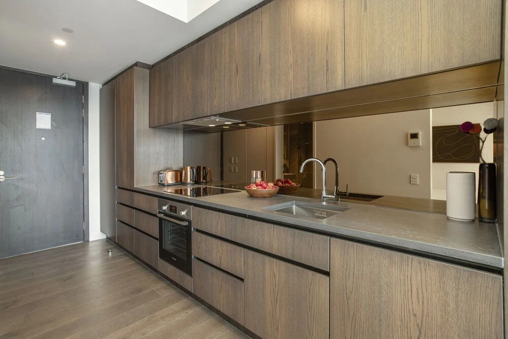 QV Almost New Studio Wynyard - 1013