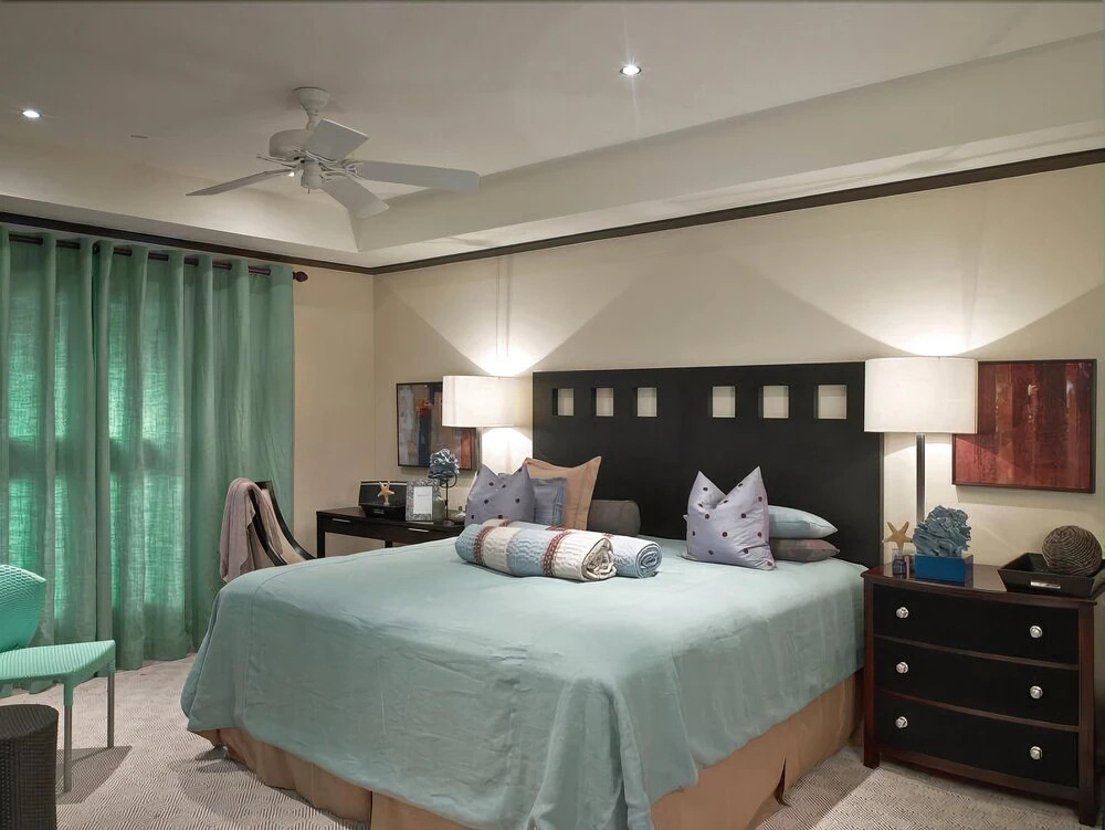 Coral Cove Beachfront Villas