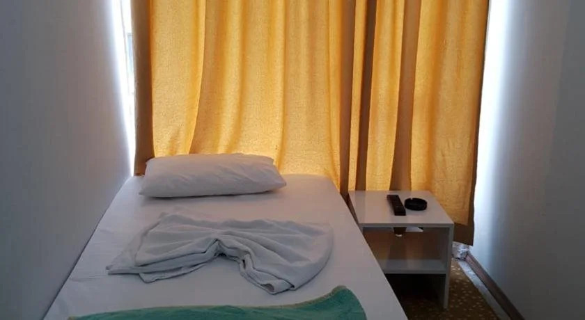 Aziz Hotel 3