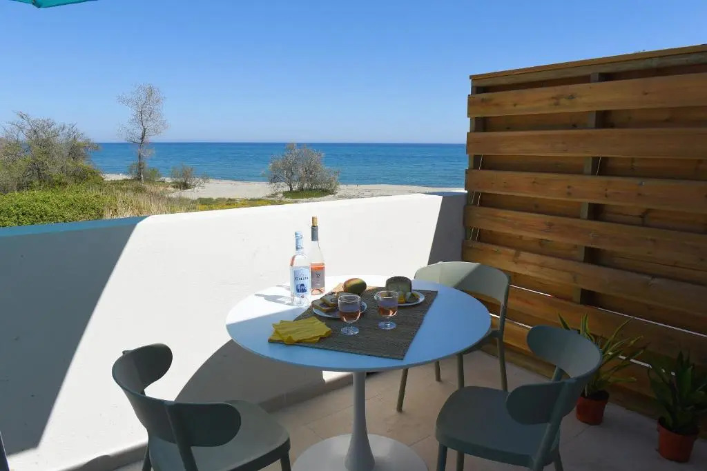 Residence Marina di Bravone - appartement 6 personnes Vue Mer RDC N91