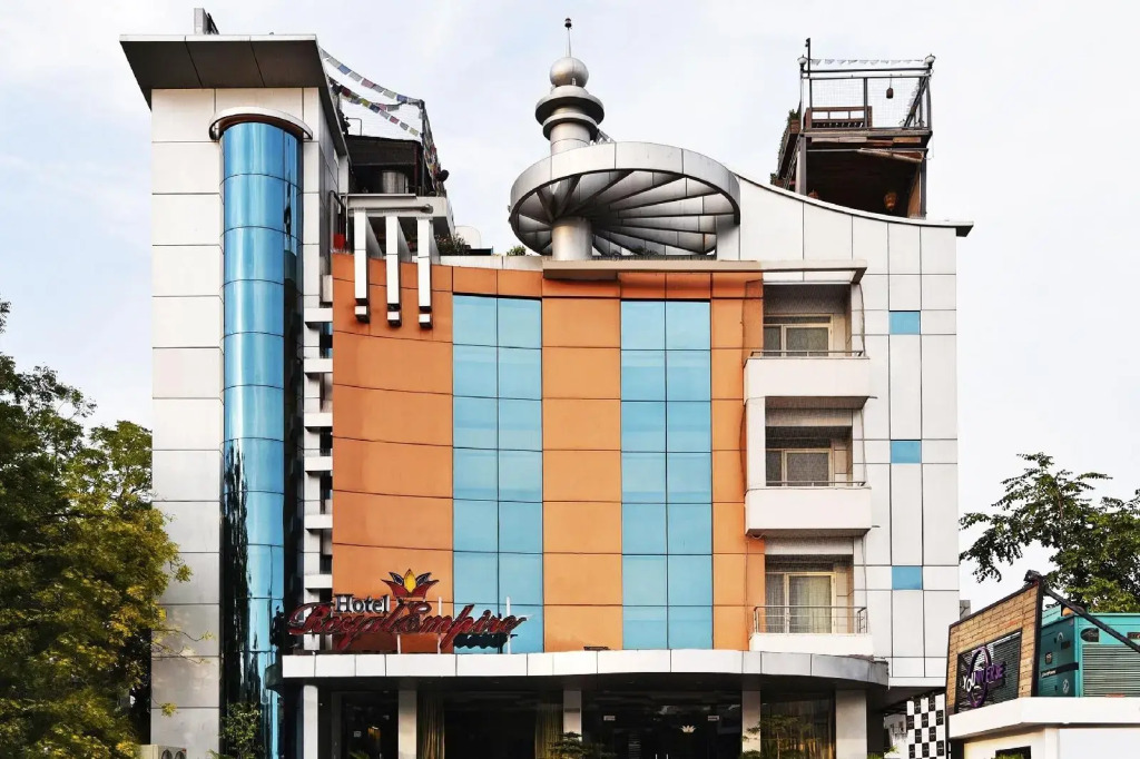 Hotel Royal Empire