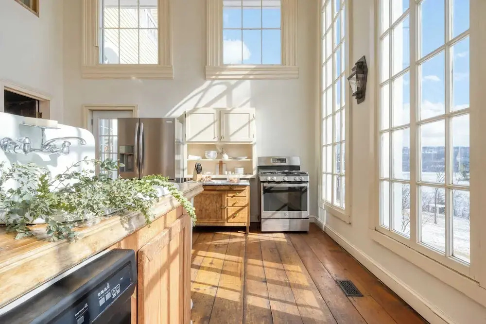 Historic & Secluded Estate on the Hudson River w/ Pool Sleeps 24 River House by Avantstay