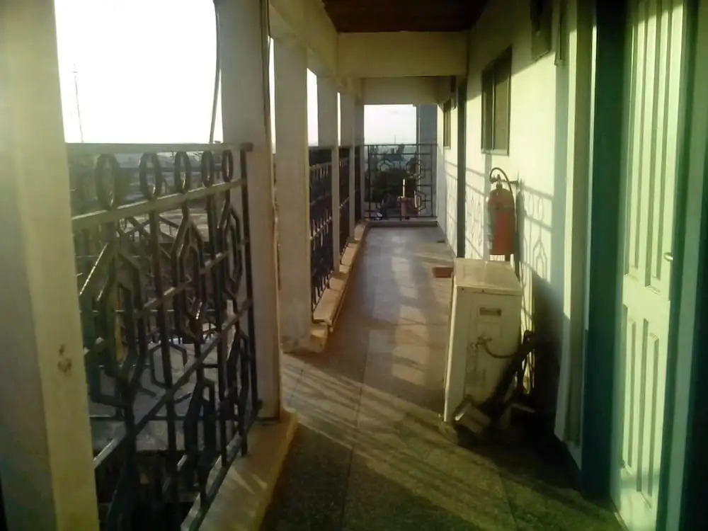 Hilltop Hotel