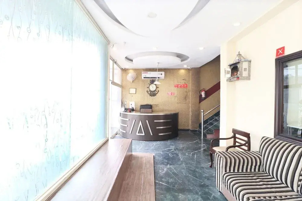 OYO 4849 Hotel Staywell