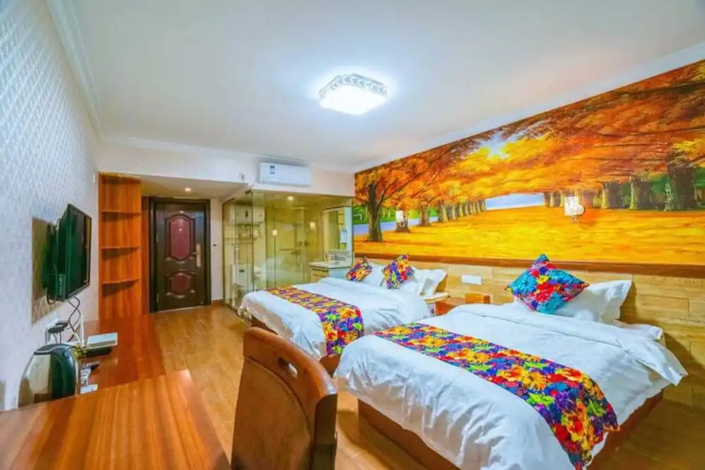 Yiyun Botique Inn Geyanxi Linan