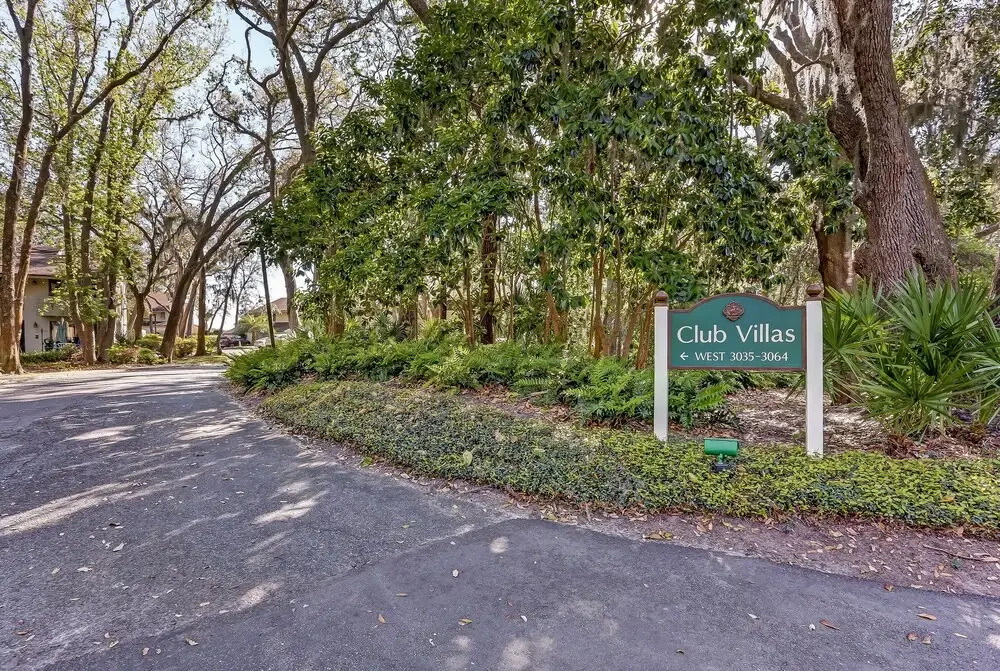 Club Villas Condo With Pool Access by Redawning