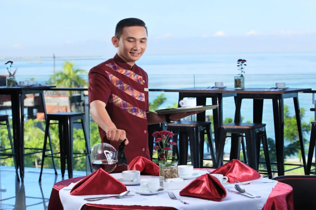 Swiss-Belhotel Waterfront Makassar