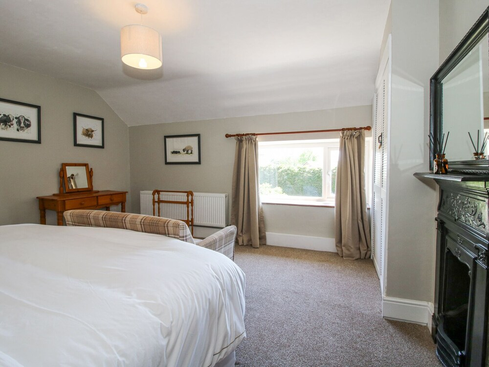 Pennal Cottage