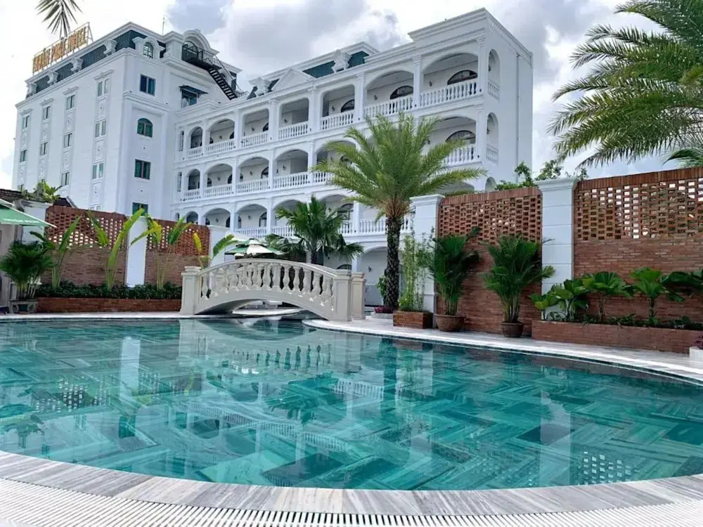 Thuận Phát Hotel