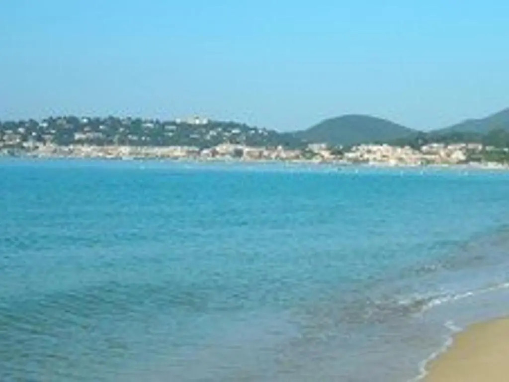 Appartement Cavalaire-sur-Mer, 2 pièces, 4 personnes - FR-1-100-126