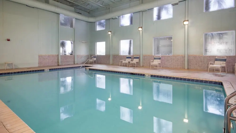 Tidewater Beach Luxury Penthouse With Resort Amenities and a View!
