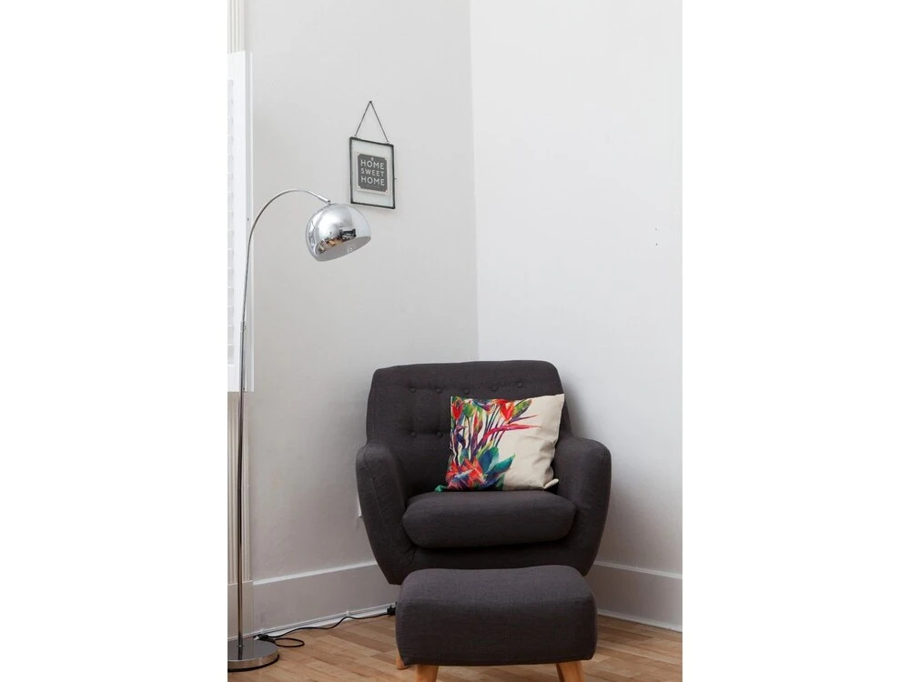 Comfy Flat for 5 in Edinburghs Lively New Town