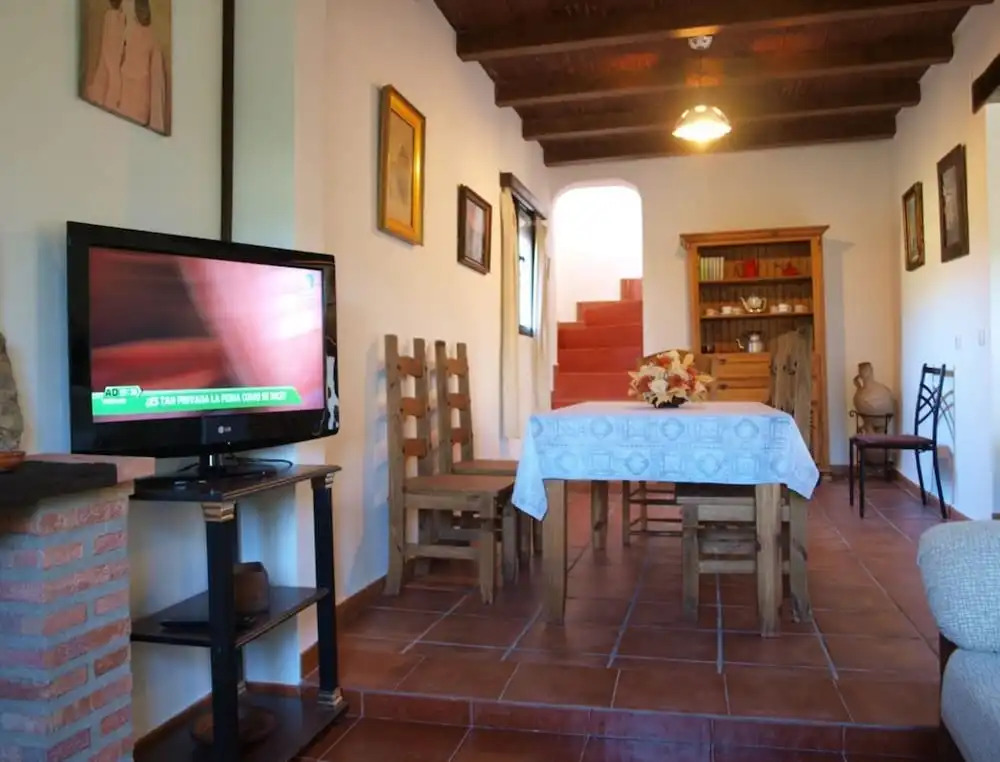 104305 House In El Gastor