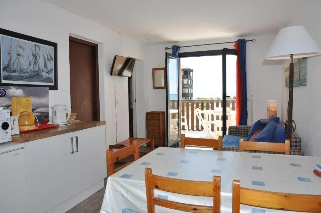 Rental Apartment Les Maisons de l'Ocan - Lacanau 2 bedrooms 4 persons - POP 1397